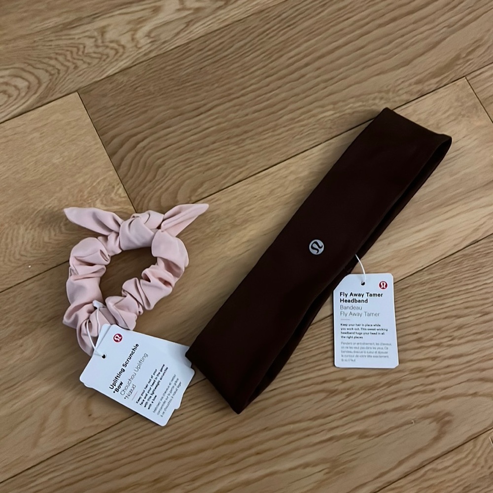 [NWT] Lululemon Uplifting Scrunchie and Fly Away Tamer Headband